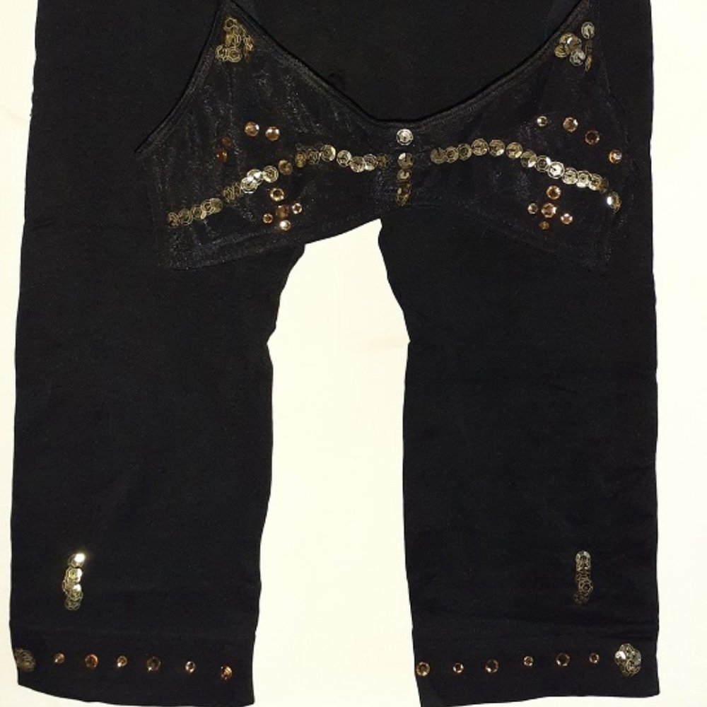 Belly dance costume XS/S embroidered Black Leggings Bra + gold sequins bag
